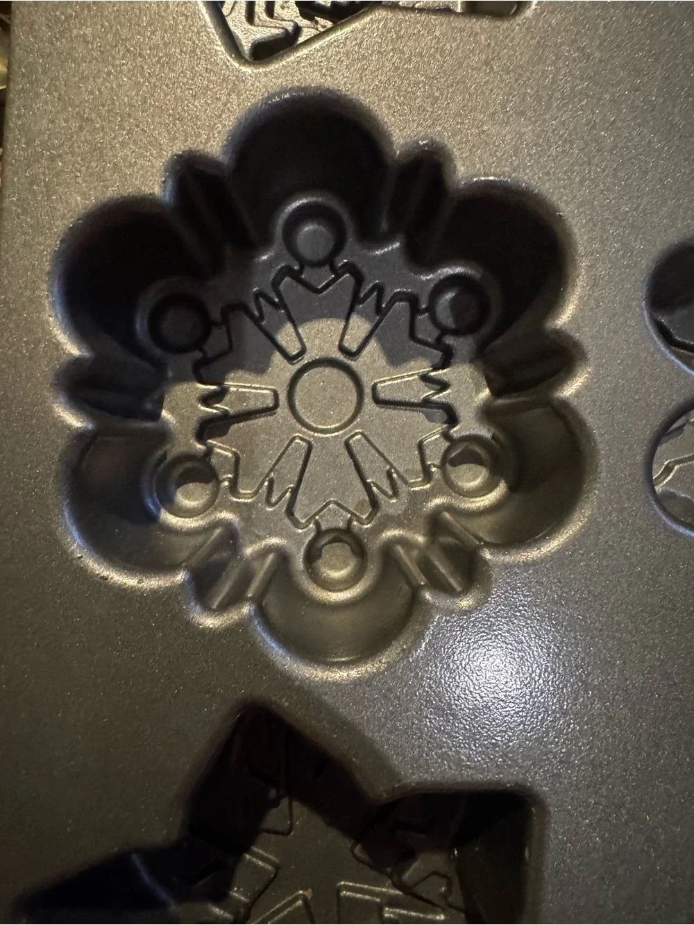 Nordic Ware Frozen Snowflake Cakelet Pan
